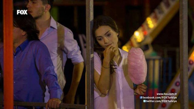 Bir Aşk Hikayesi Sezon 1 Fotoğrafı