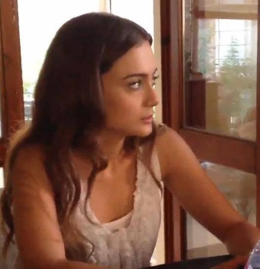 Bir Aşk Hikayesi Sezon 1 Fotoğrafı