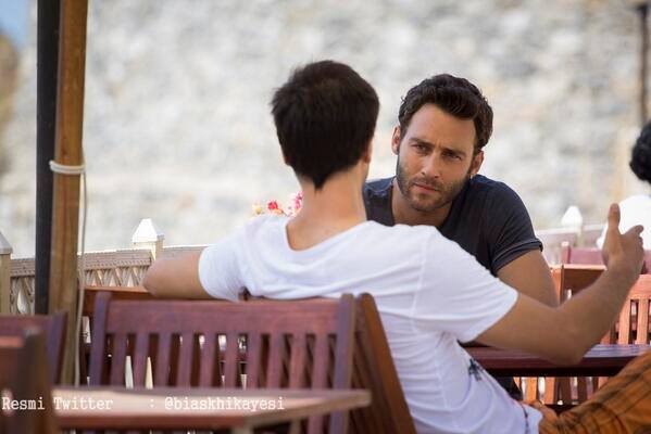 Bir Aşk Hikayesi Sezon 1 Fotoğrafı