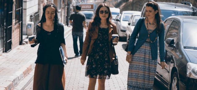 Bir Aşk Hikayesi Sezon 1 Fotoğrafı