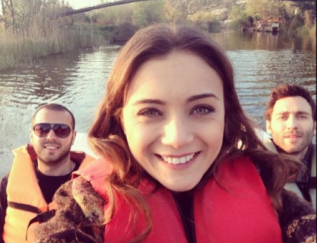 Bir Aşk Hikayesi Sezon 1 Fotoğrafı