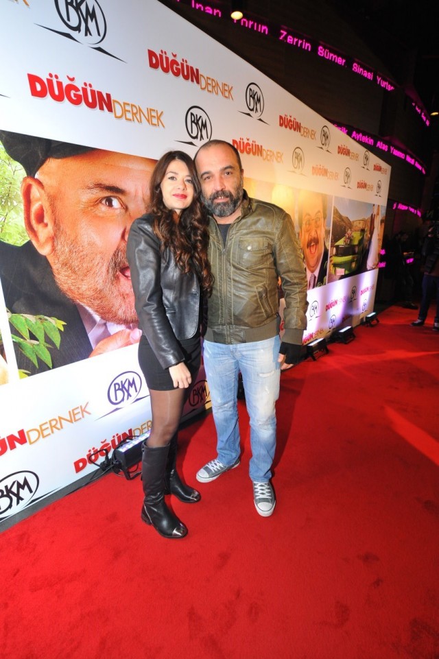 Düğün Dernek Fotoğrafı