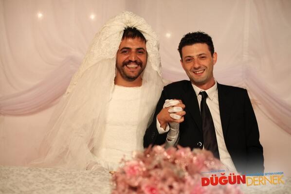 Düğün Dernek Fotoğrafı