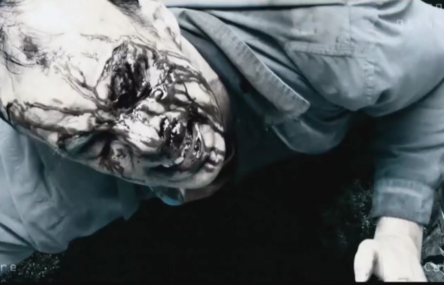 Bizi Kötüden Koru Fotoğrafı