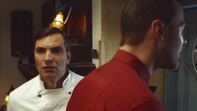 Erkeğin Derdi Ceviz Kırmak Fotoğrafı