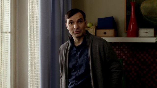 Erkeğin Derdi Ceviz Kırmak Fotoğrafı