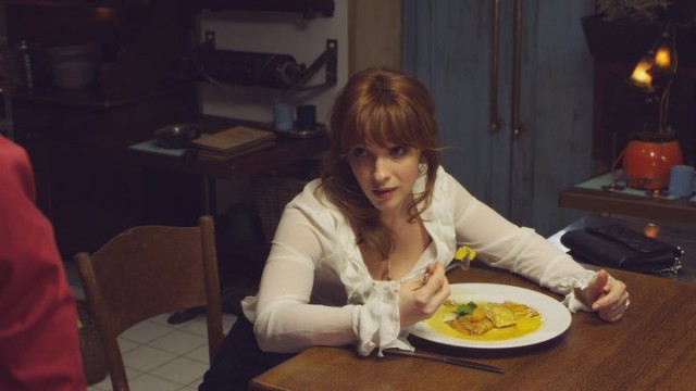 Erkeğin Derdi Ceviz Kırmak Fotoğrafı