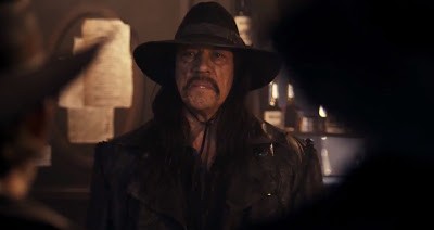 Kasabadaki Ölü fotoğrafı