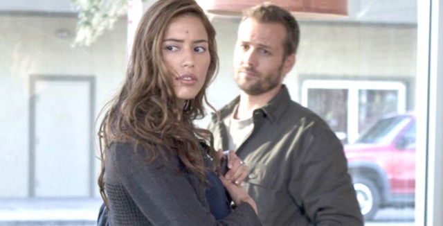 Kırılmanın Eşiğinde fotoğrafı