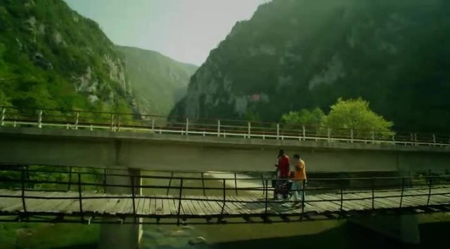 Sağ Salim 2: Sil Baştan Fotoğrafı