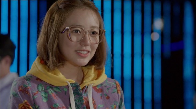 Marry Him If You Dare Fotoğrafı