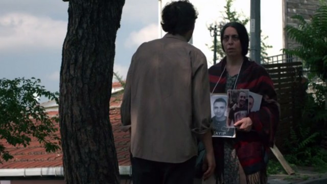 Şarkı Söyleyen Kadınlar Fotoğrafı