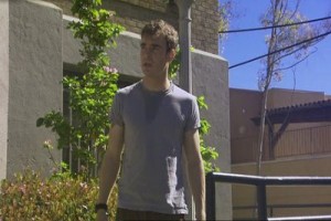 Tehlikeli Tür: Uyanış fotoğrafı