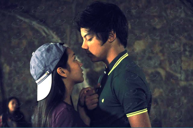 Aşk Olmalı fotoğrafı