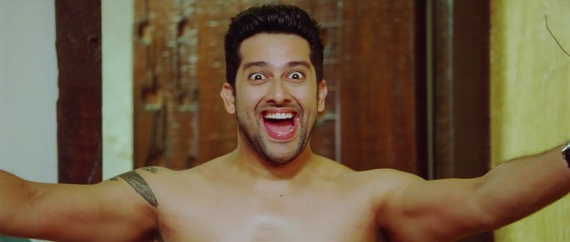 Grand Masti fotoğrafı