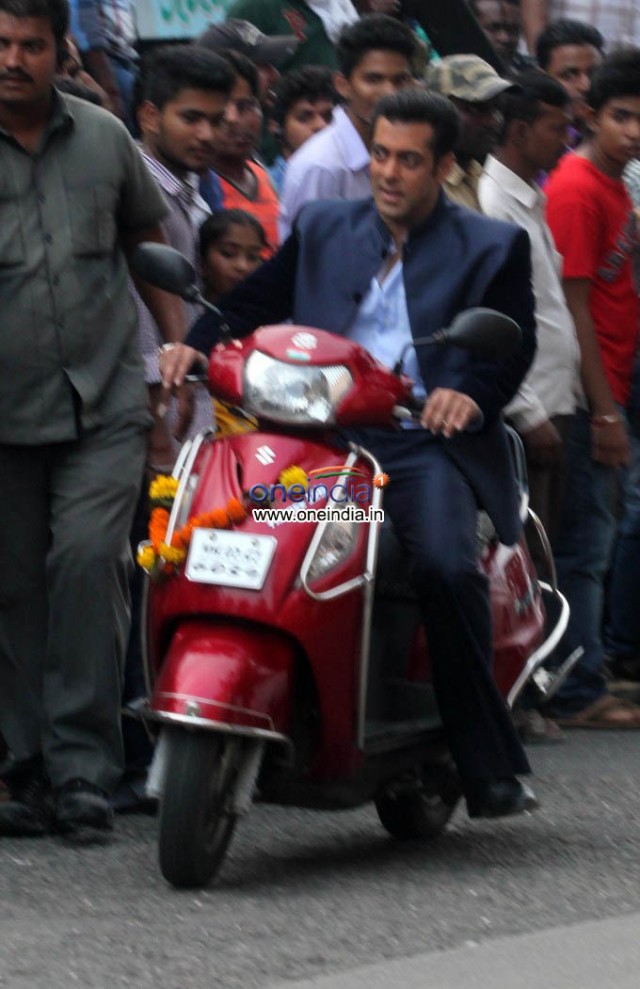 Mental: For a Cause Fotoğrafı