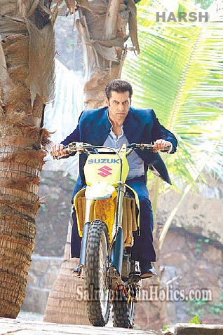 Mental: For a Cause Fotoğrafı