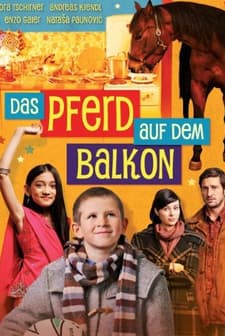 Balkondaki At (2012) afişi