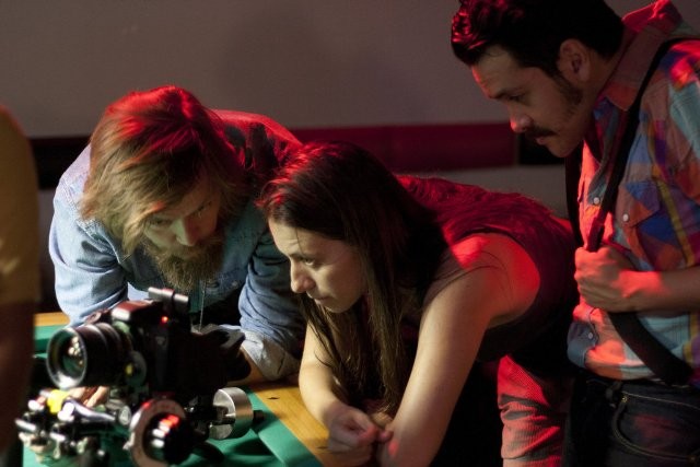 Loves Her Gun fotoğrafı