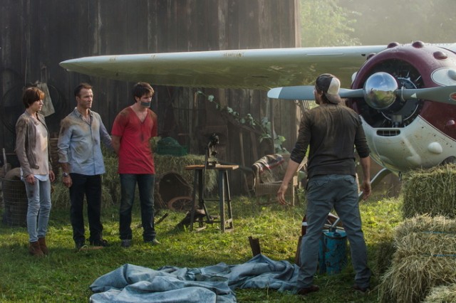 Heroes The Fate Of The World is in Their Hands Fotoğrafı