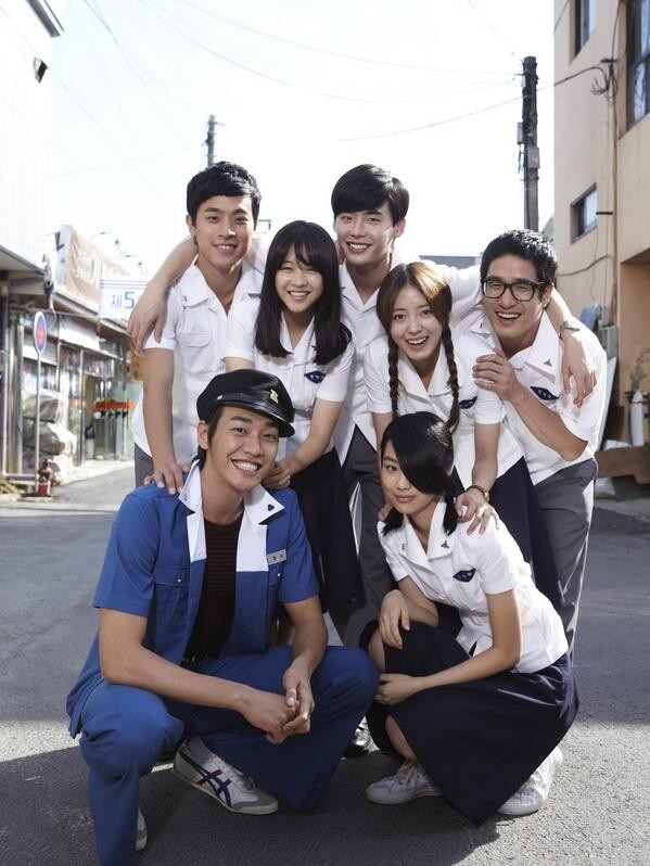 Hot Young Bloods Fotoğrafı