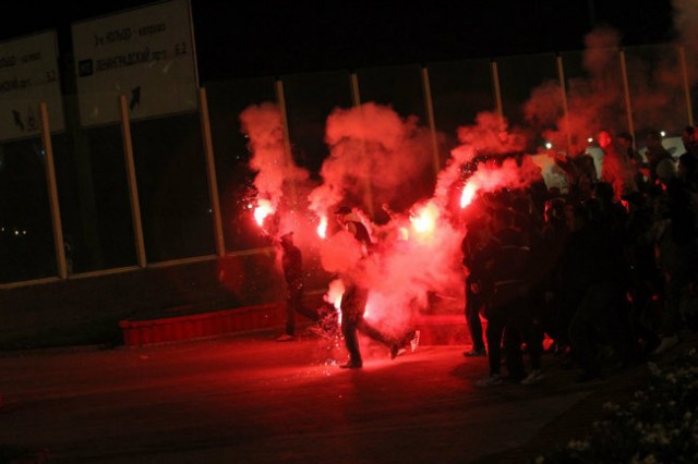 Kicking Off Fotoğrafı