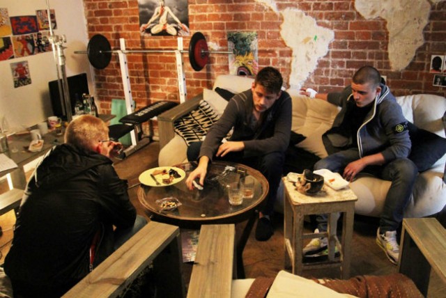 Kicking Off Fotoğrafı