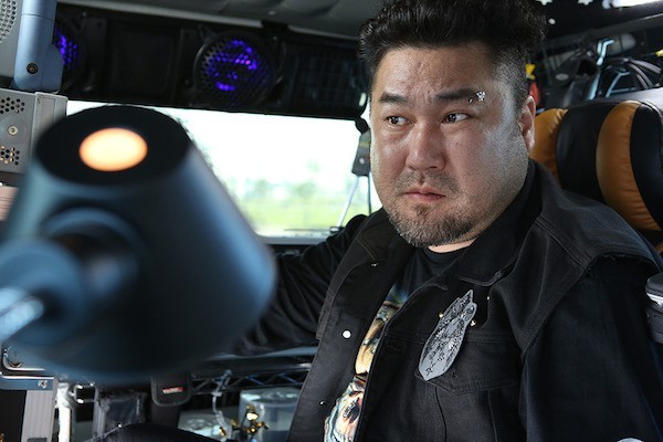 Tabloid Truth fotoğrafı