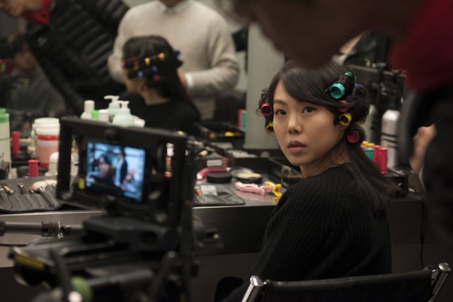 Behind the Camera Fotoğrafı