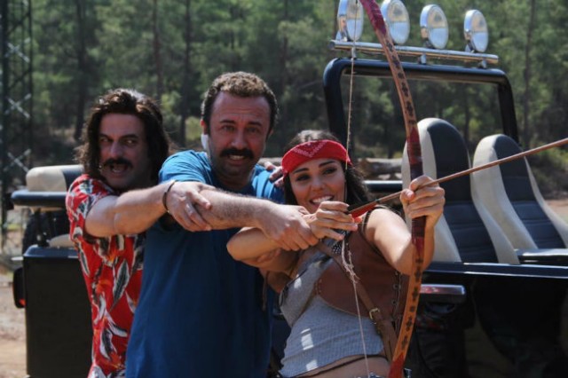 Sen Sağ Ben Selamet Fotoğrafı