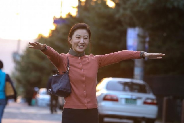 Thread of Lies Fotoğrafı