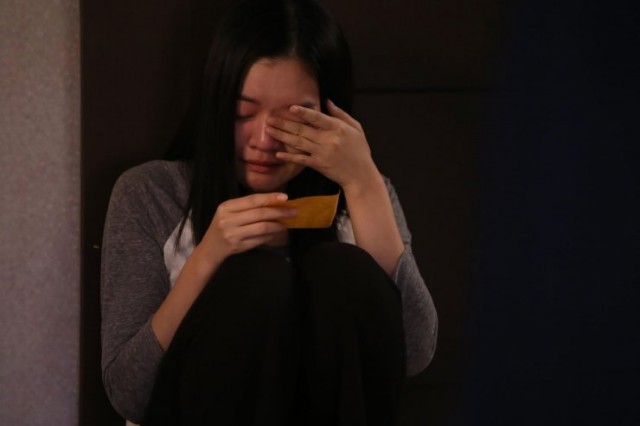 Thread of Lies Fotoğrafı