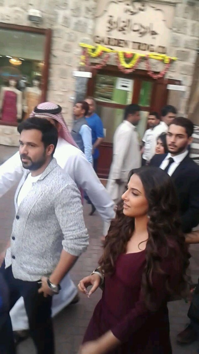 Hamari Adhuri Kahaani Fotoğrafı