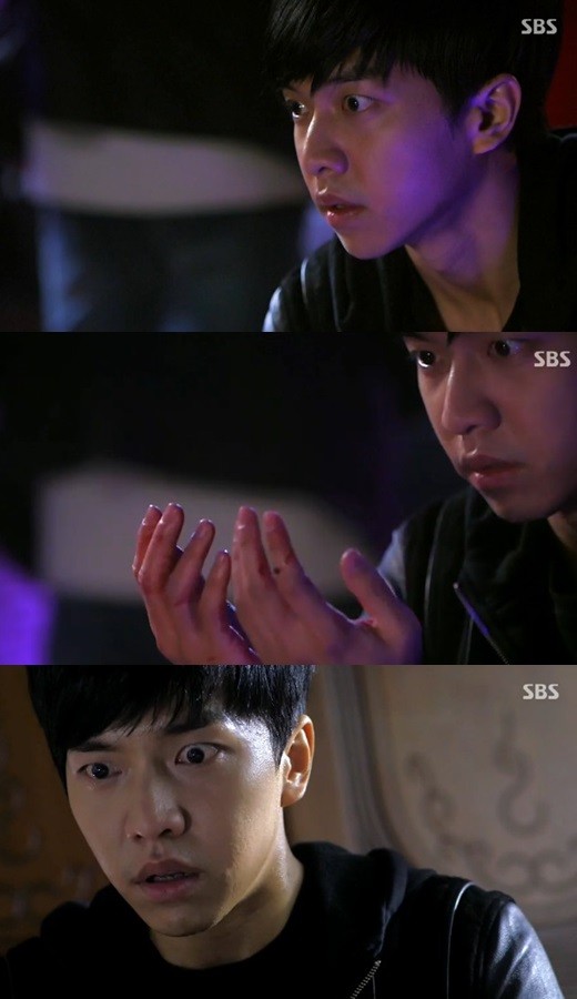 Etrafın Sarıldı Fotoğrafı