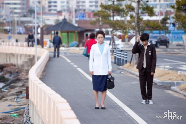 Etrafın Sarıldı Fotoğrafı