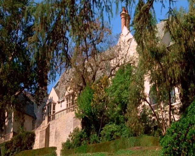 İki Erkek Bir Kadın fotoğrafı