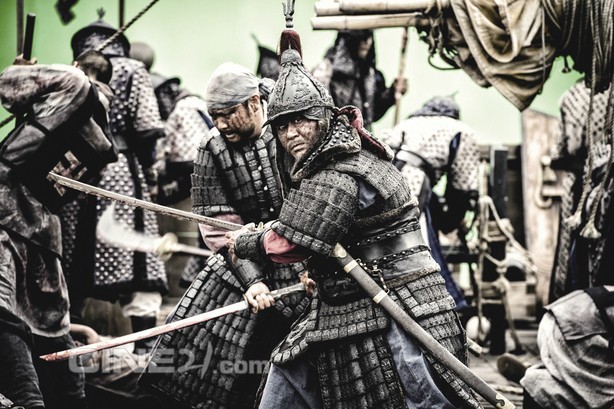 Kasırga Denizi fotoğrafı