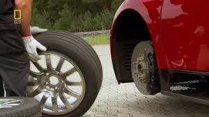 National Geographic: Mega Fabrikalar Bugatti Veyron Fotoğrafı