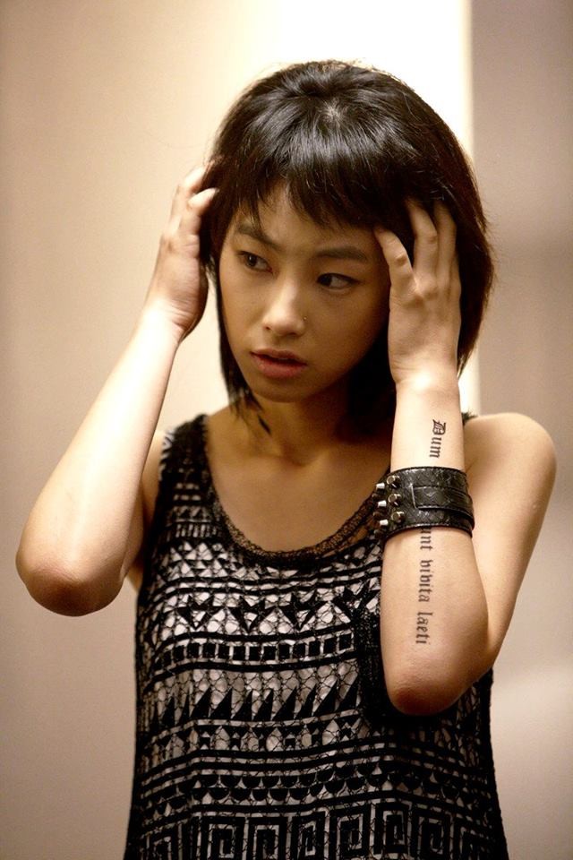 My Dear Girl, Jin-Young Fotoğrafı