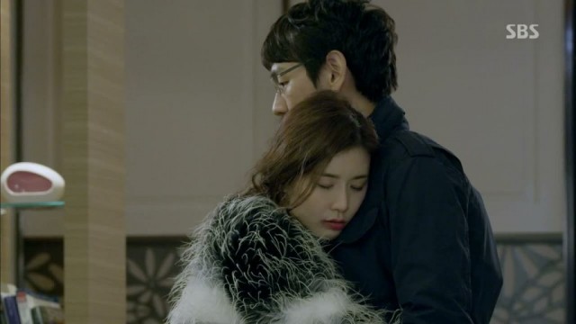 God’s Gift – 14 Days Fotoğrafı