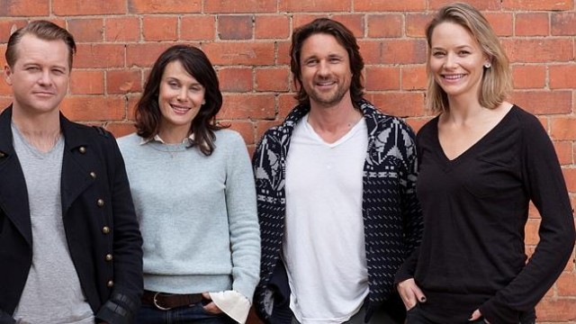 Sırlar ve Yalanlar fotoğrafı