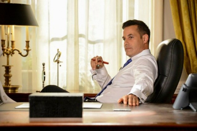 Political Animals Fotoğrafı