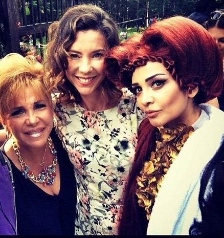 Köstebekgiller: Perili Orman fotoğrafı