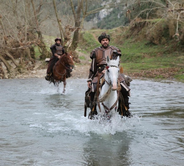 Diriliş: Ertuğrul Fotoğrafı