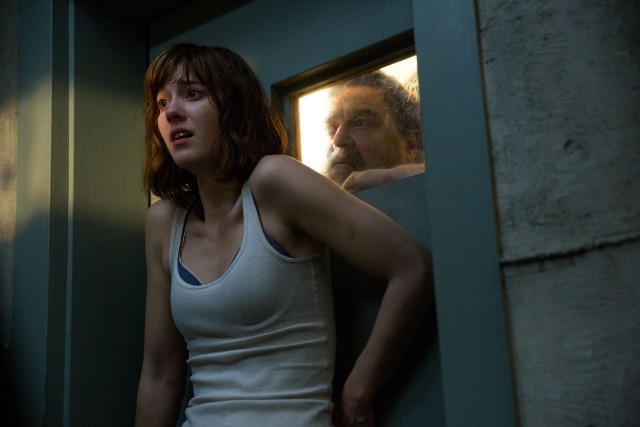 Cloverfield Yolu No: 10 Fotoğrafı