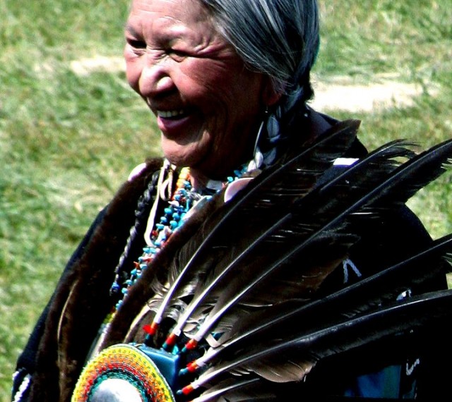 Oturan Boğanın İzinde Fotoğrafı