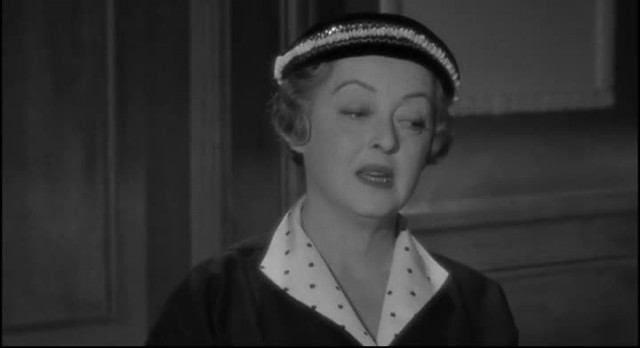 Storm Center Fotoğrafı