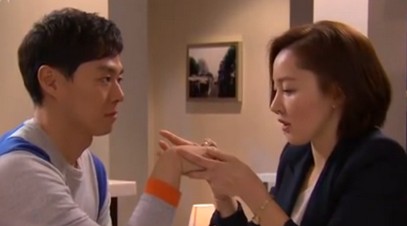 Can Love Become Money fotoğrafı