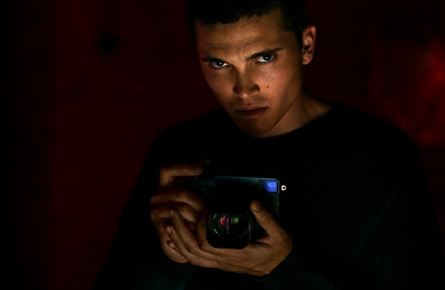 Neon Şeytan Fotoğrafı