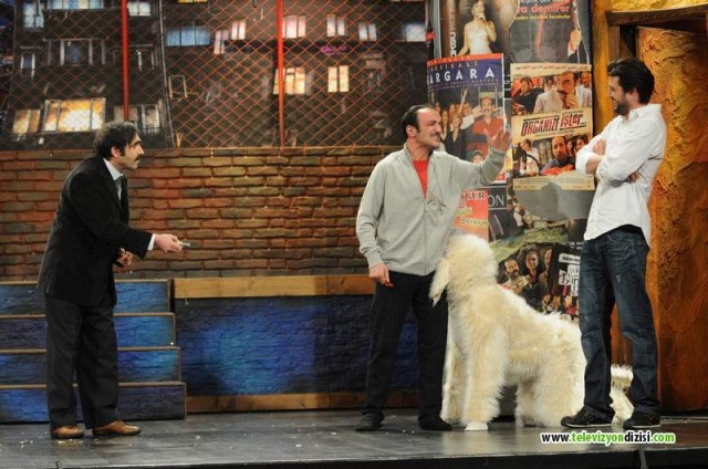 Çok Güzel Hareketler Bunlar Fotoğrafı